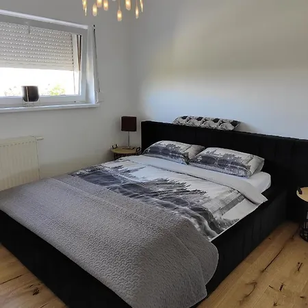 Apartment Dom Dabrowka Poznan Paledzie