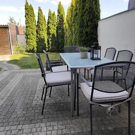 Dom Dabrowka Poznan * Paledzie