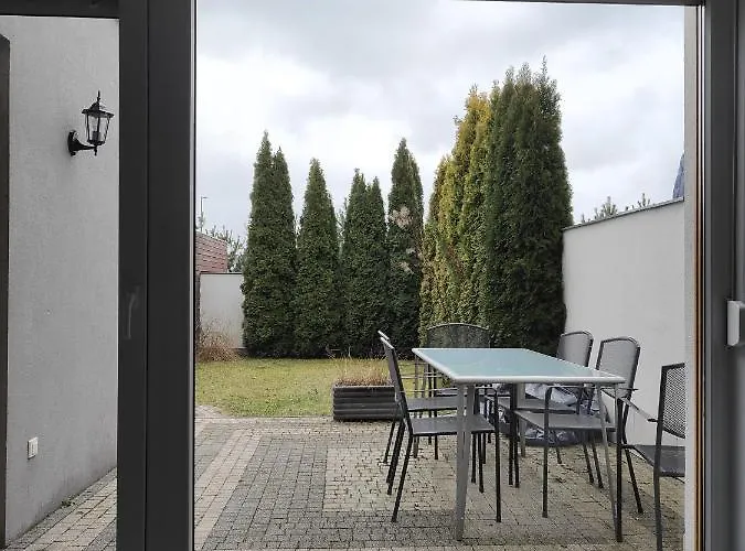 דירה Dom Dabrowka Poznan Paledzie