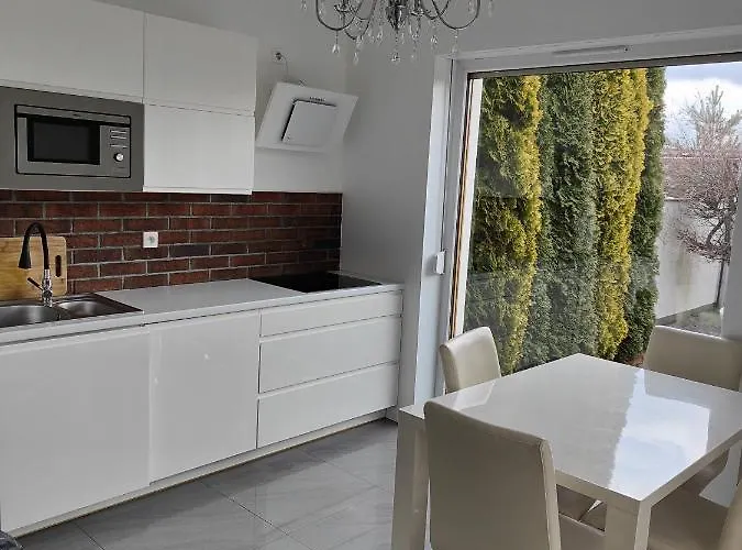 Dom Dabrowka Poznan *