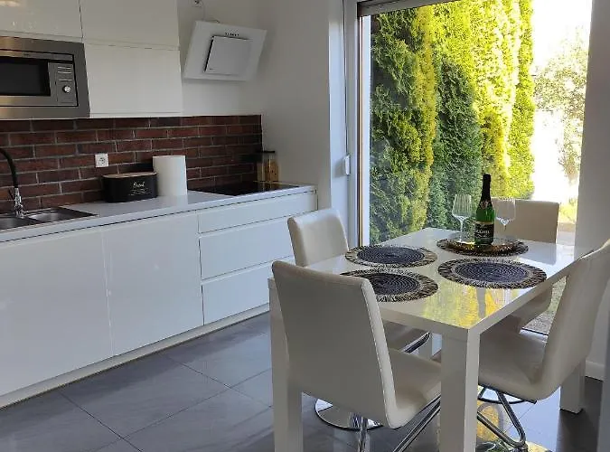 דירה Dom Dabrowka Poznan Paledzie